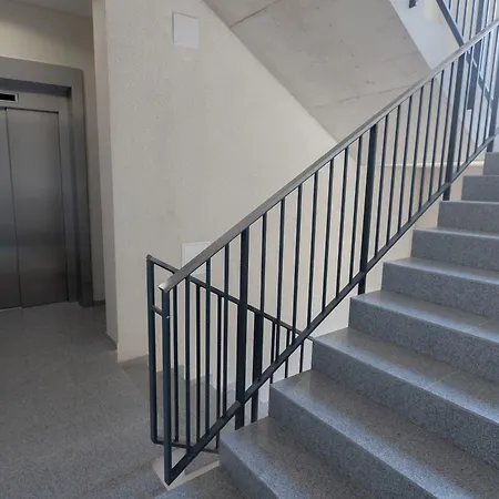 Resume Apartments, Dreamer Corner No8 By Urban Rent Apartment